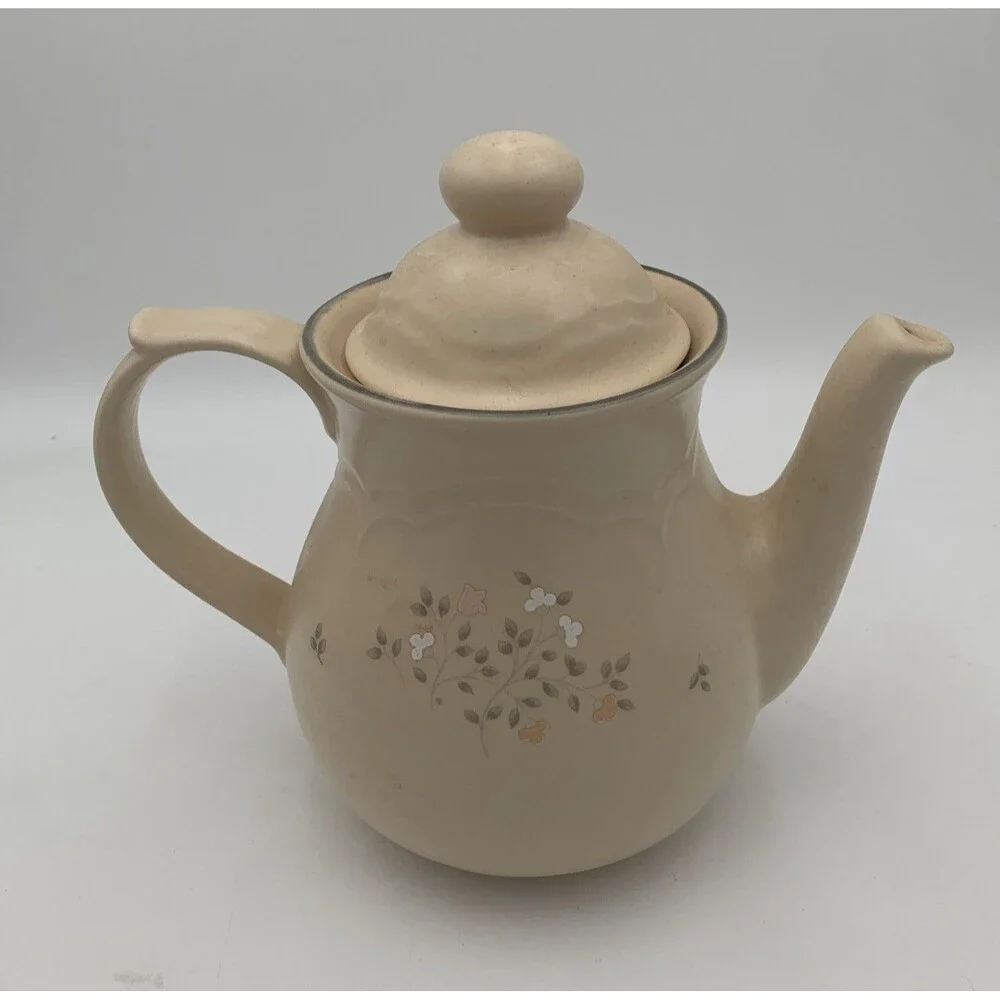 Remembrance by Pfaltzgraff 48 OZ. BEVERAGE SERVER ,Creamer & Sugar Bowl No Lid